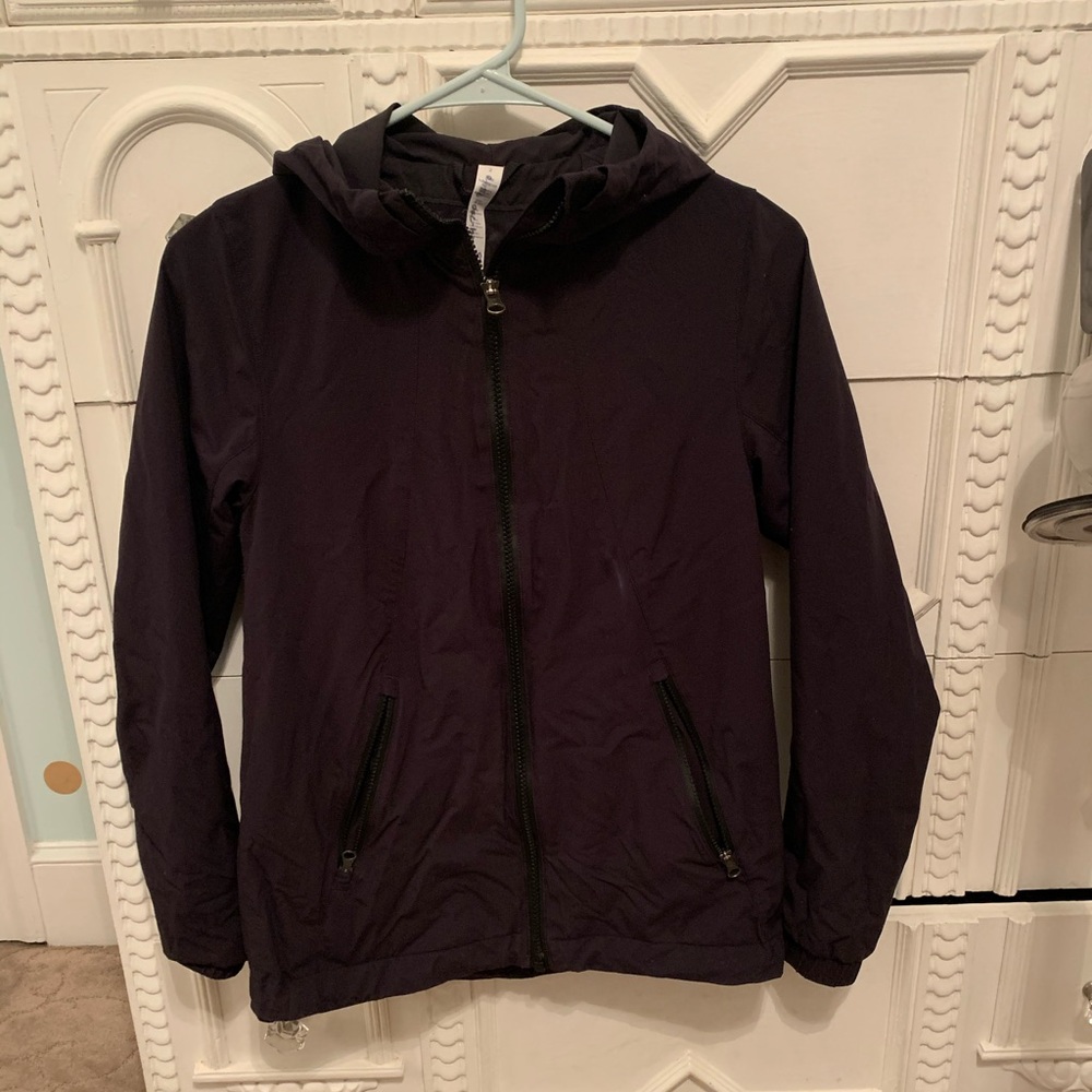 Lululemon wind/rain jacket